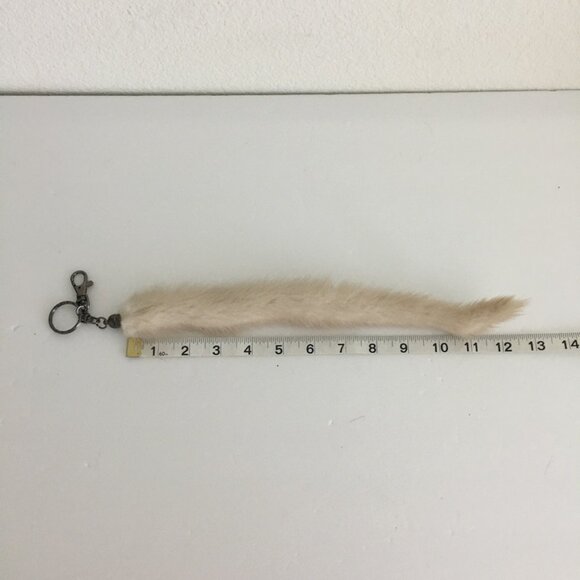 Animal Fur Tail Keychain Cream/Beige - Picture 3 of 4